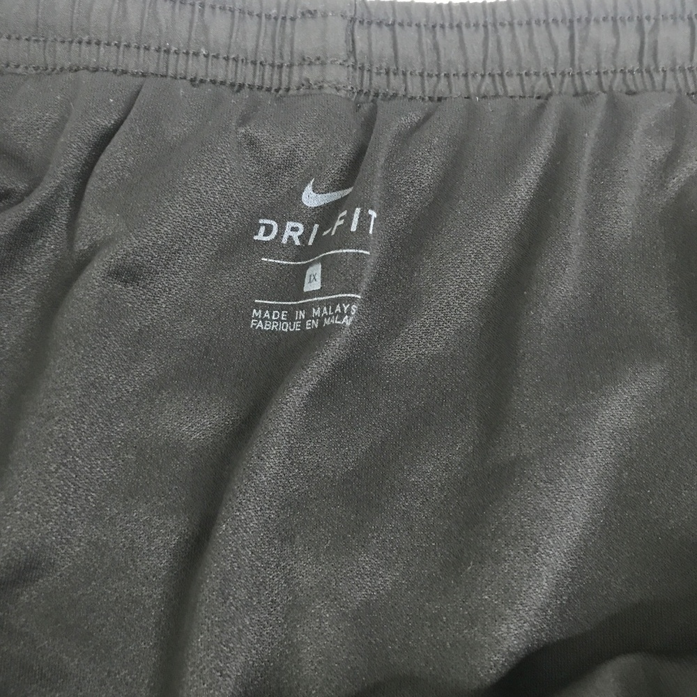 Nike Dri Fit Black Running Shorts with Liner Brief - Picture 6 of 8
